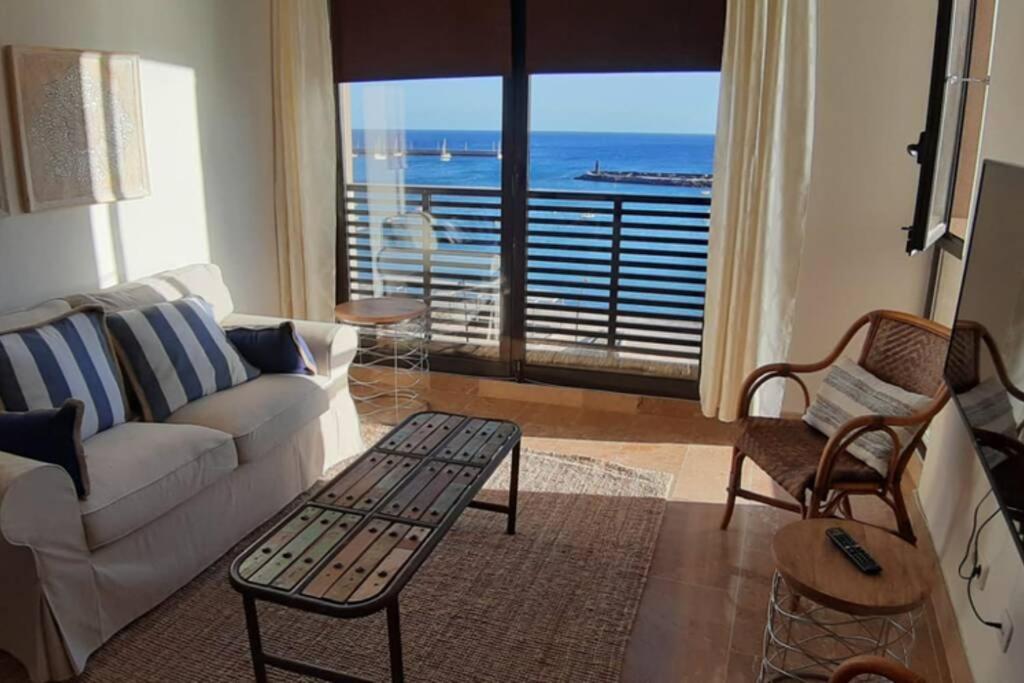 Fee4Me: First Line Luxury Apartment Арресифе Экстерьер фото