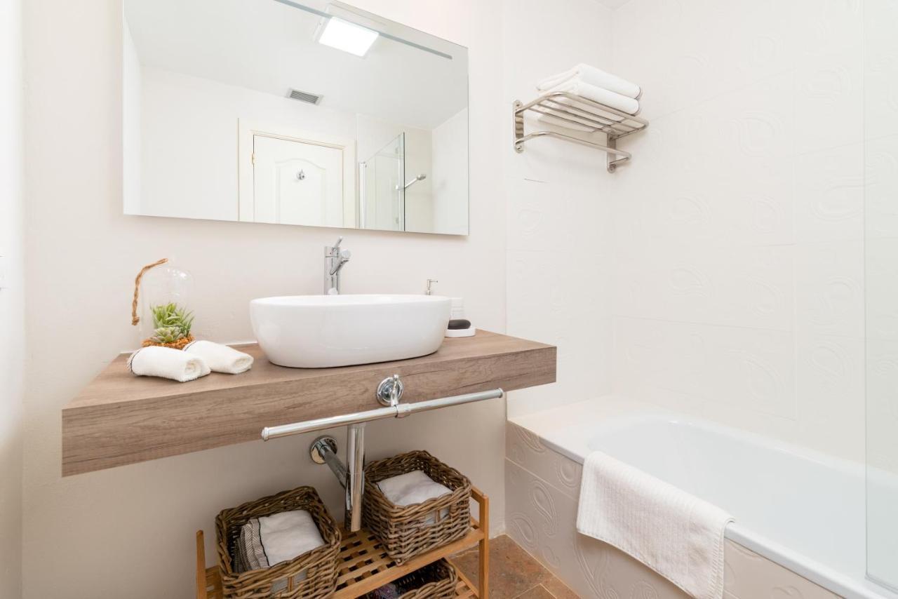 Fee4Me: First Line Luxury Apartment Арресифе Экстерьер фото